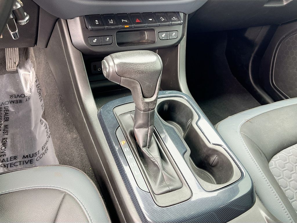 Used 2021 Gray Chevrolet Z71 image 15