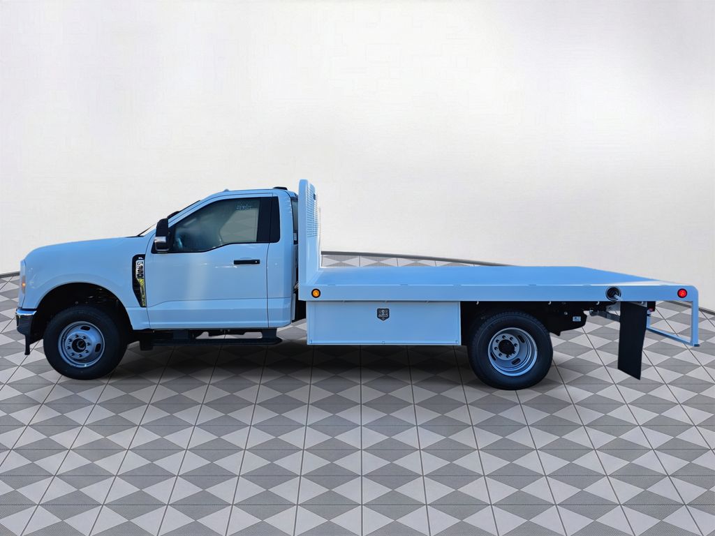 New 2025 White Ford XL image 4