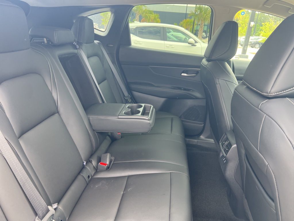 2025 Everest White Pearl Tricoat Nissan Murano SV AWD SUV