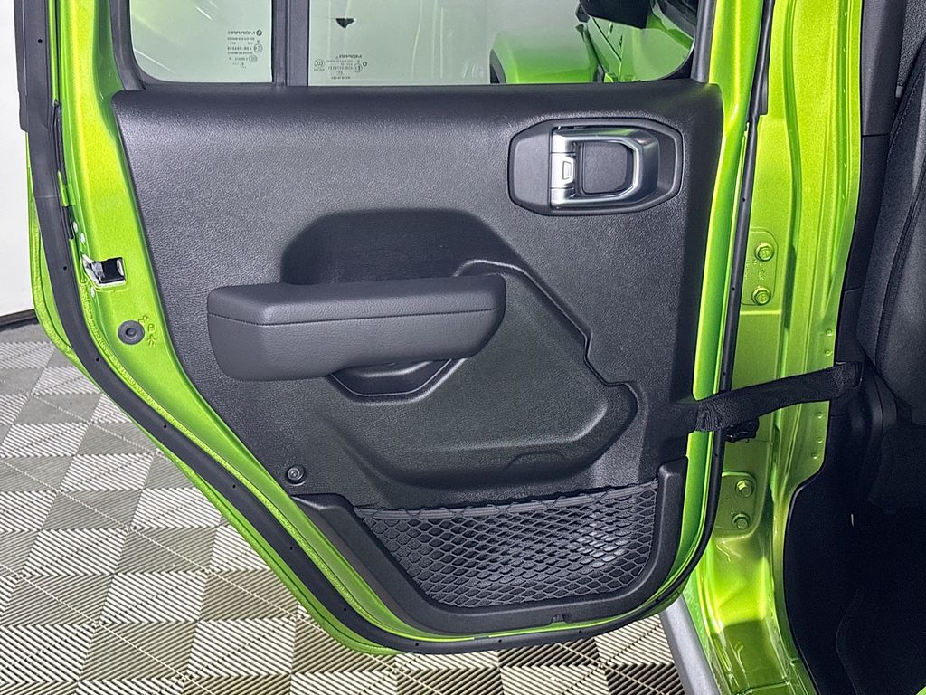 2026 Jeep Gladiator Willys