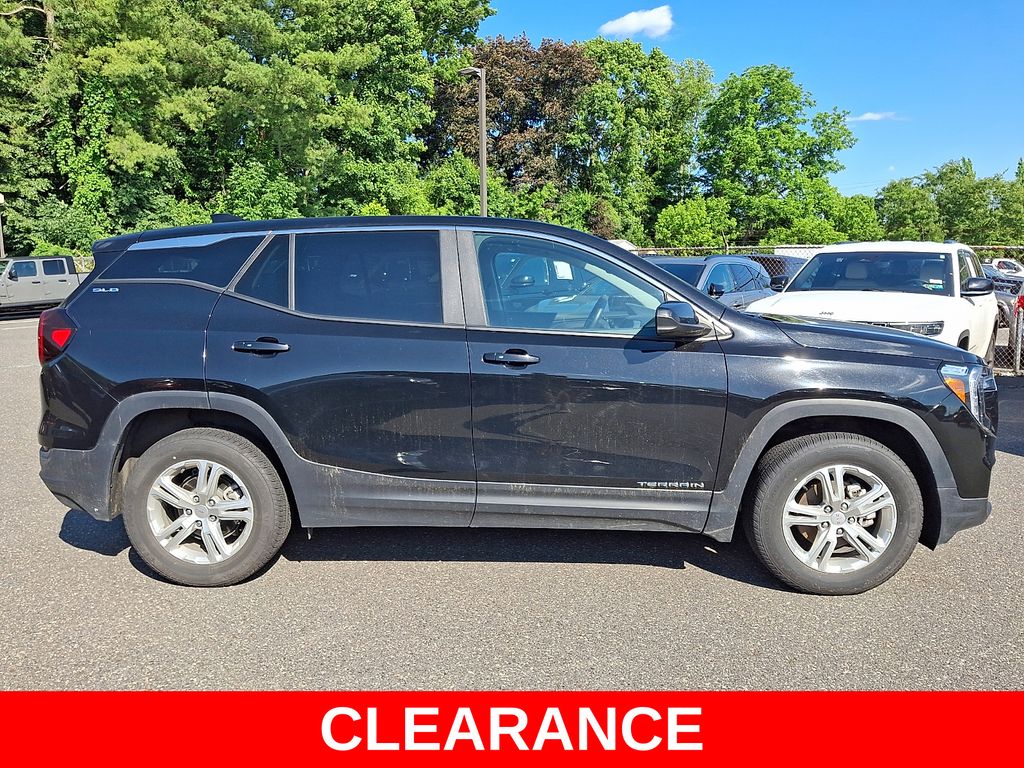Used 2024 GMC Terrain SUV
