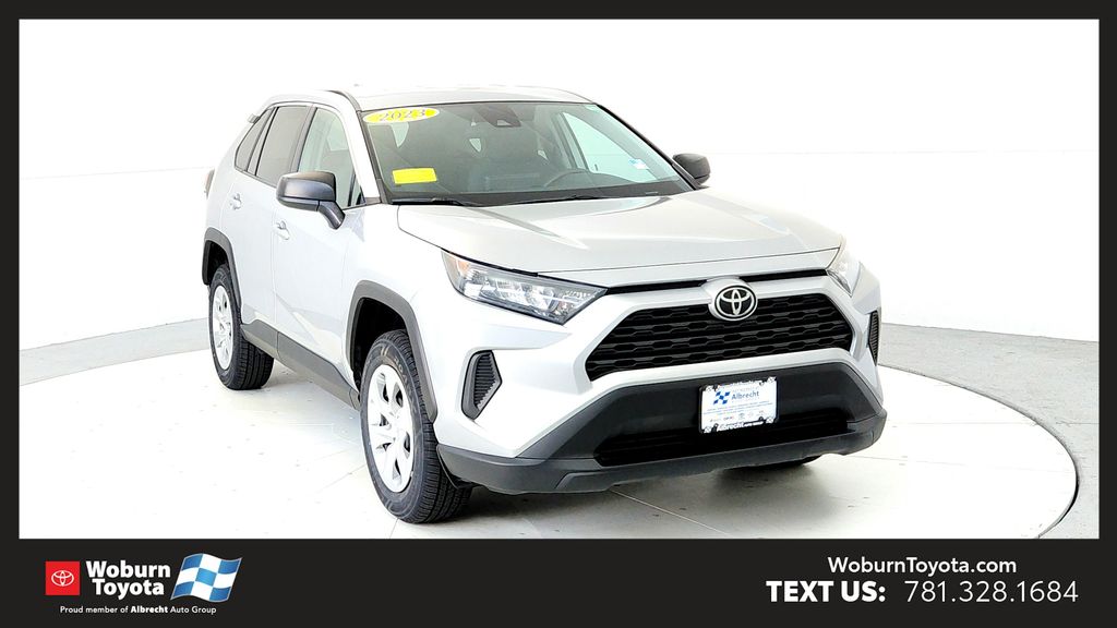 2022 Toyota RAV4 LE