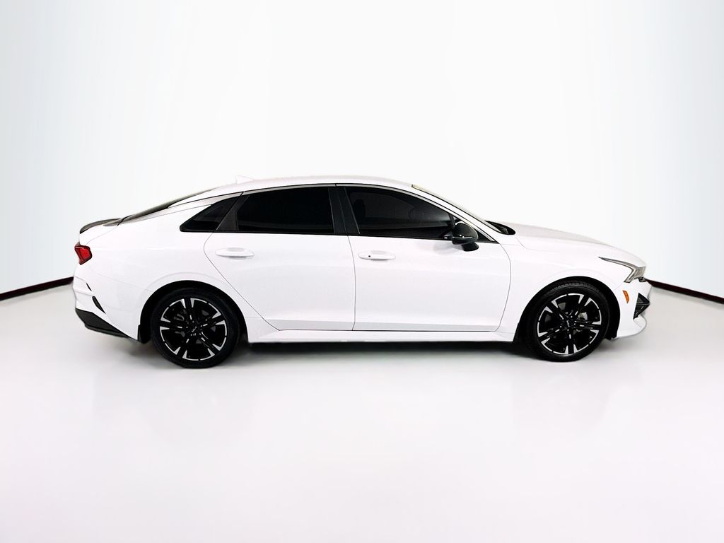 Thumbnail: 2022 Kia K5 - 4