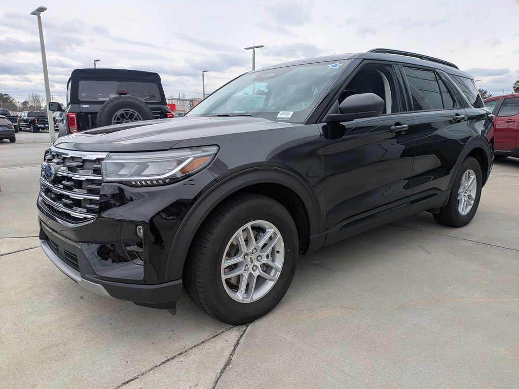 2026 Ford Explorer Active w/200A Pkg
