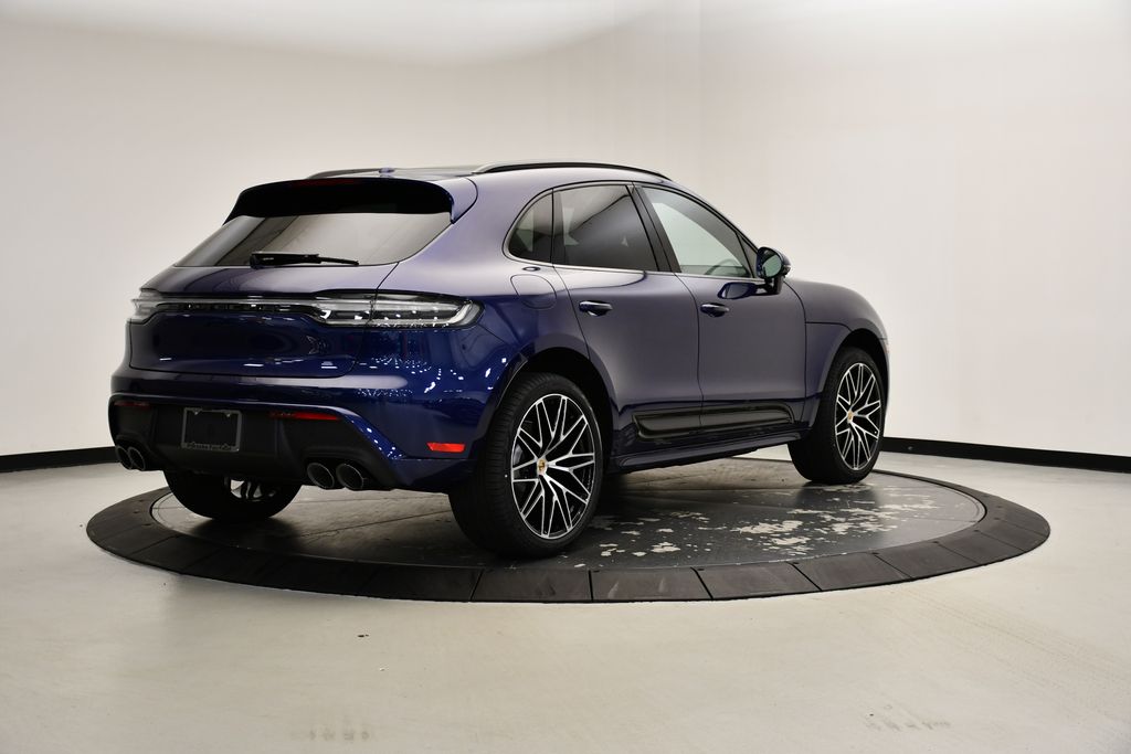Thumbnail: 2025 Porsche Macan - 7