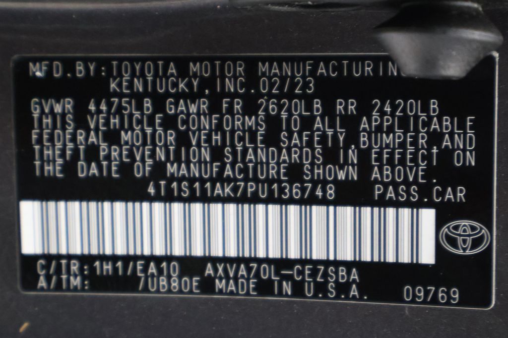 Thumbnail: 2023 Toyota Camry - 17