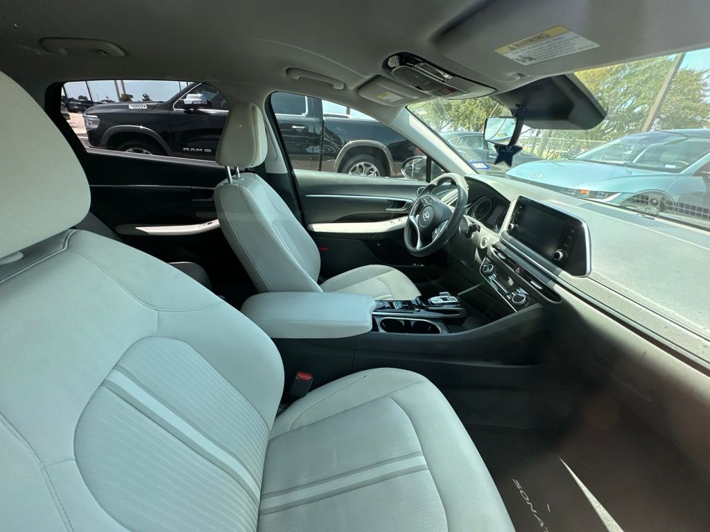 Thumbnail: 2022 Hyundai Sonata - 10