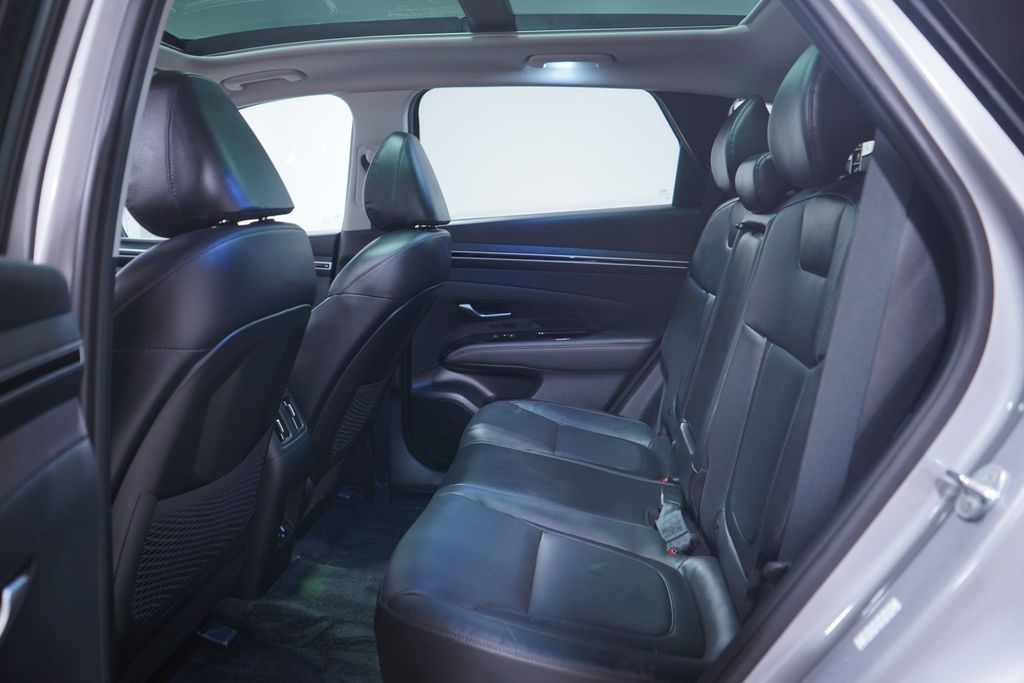 Thumbnail: 2022 Hyundai Tucson - 9