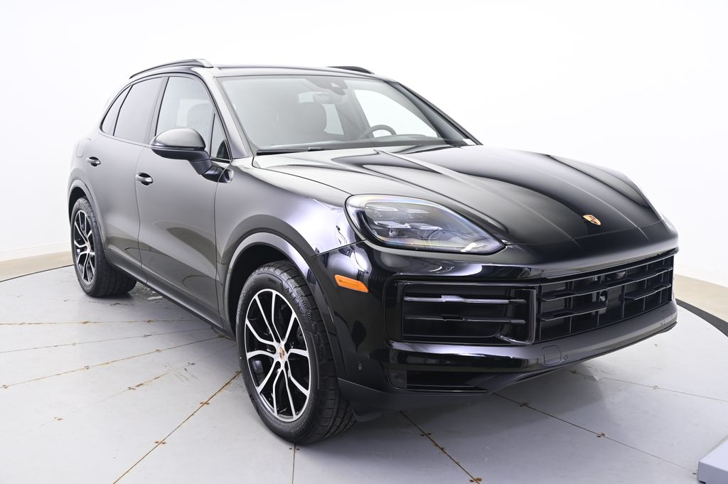 Thumbnail: 2025 Porsche Cayenne - 9