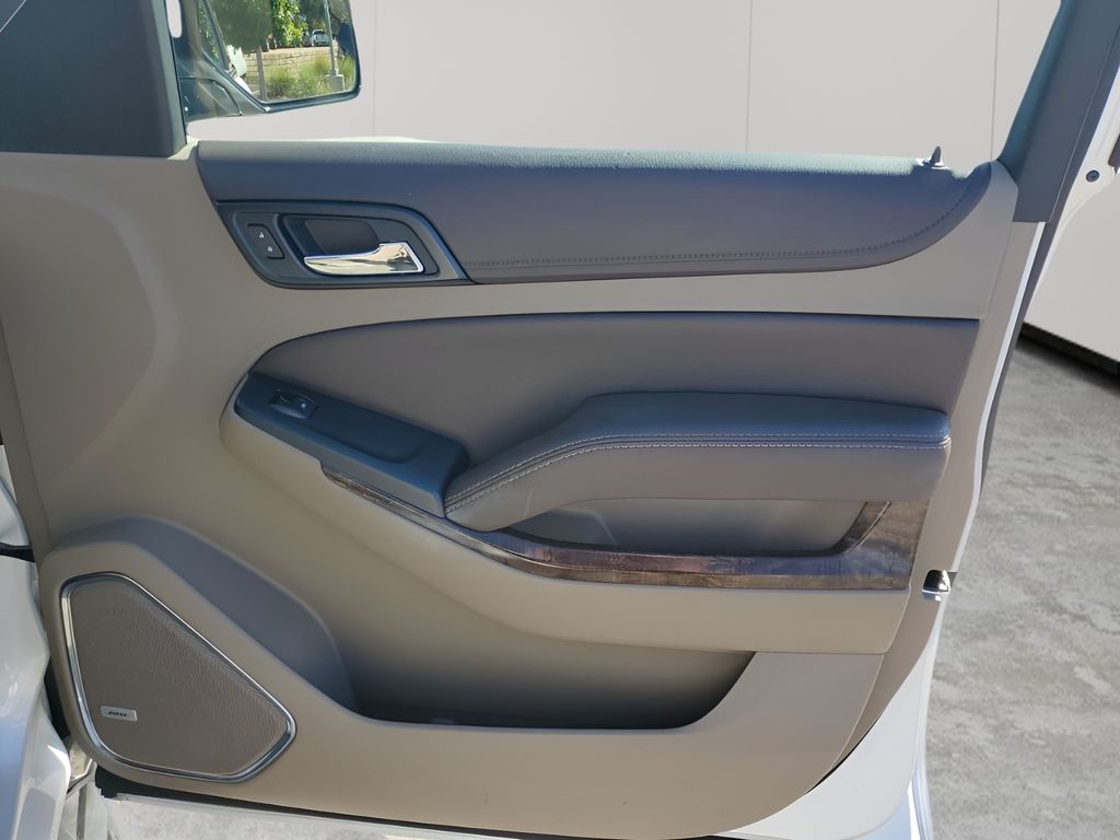 Used Car 2016 Chevrolet Suburban  Lt For Sale Under $25,000 In Austin, Texas