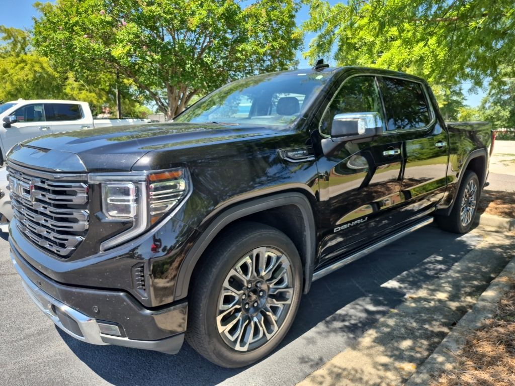2023 GMC Sierra 4WD Crew Cab Short Box Denali Ultimate's photo