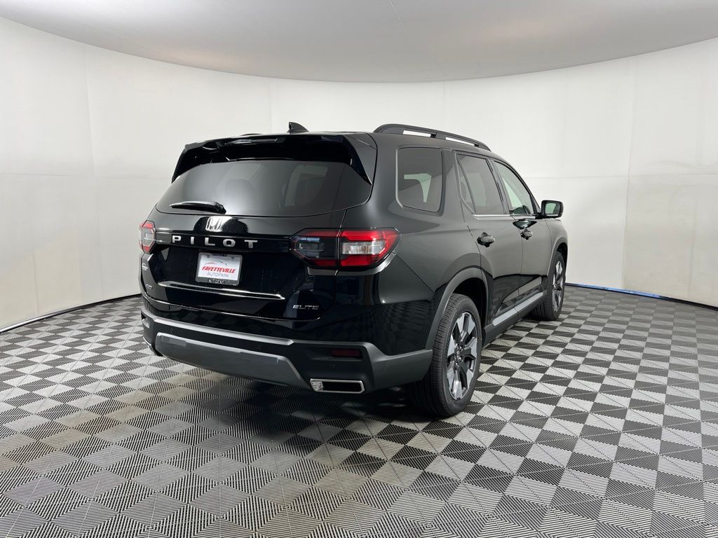 Thumbnail: 2026 Honda Pilot - 5