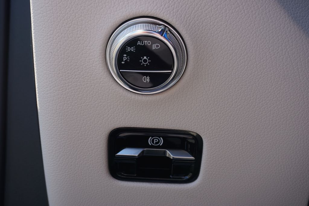 2025 Mercedes-Benz GLC 300 30
