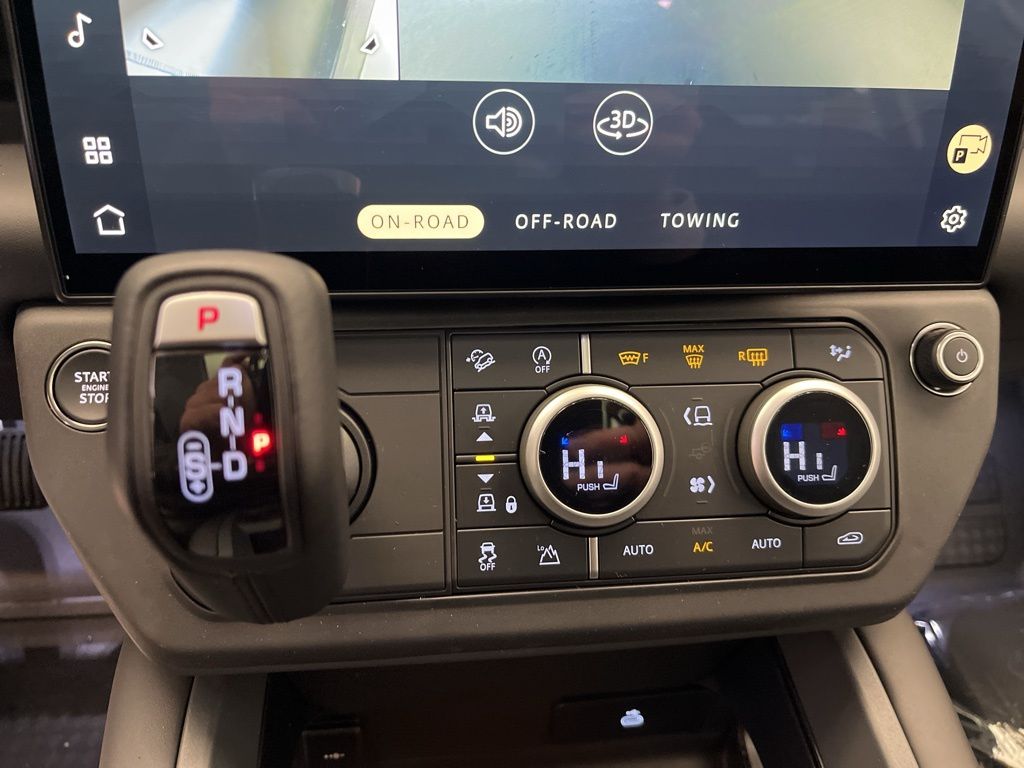 Thumbnail: 2026 Land Rover Defender - 19