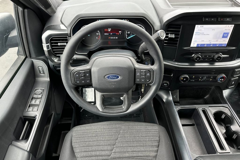 2022 Ford F-150 XL photo