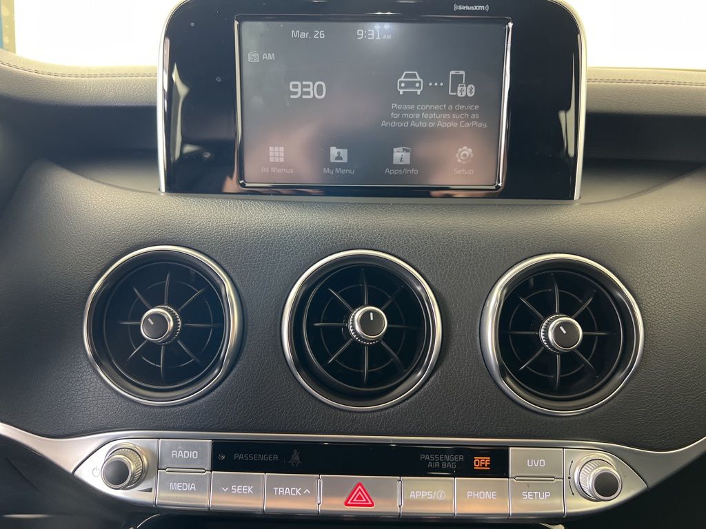 Used 2018 Black Kia GT image 22