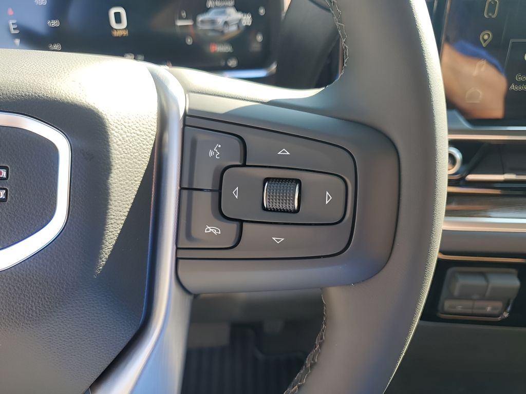 Used 2026 White GMC Elevation image 29