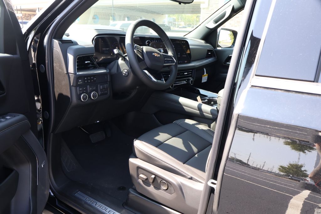 Thumbnail: 2026 Chevrolet Tahoe - 14