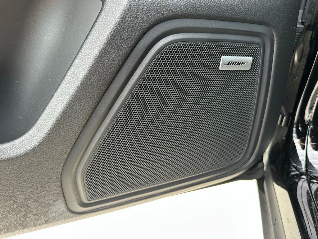 Thumbnail: 2016 Porsche Macan - 21