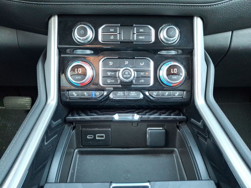Used 2024 GMC Yukon SUV