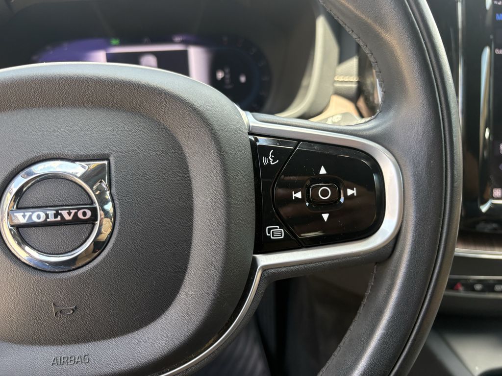 2022 Volvo XC60 B5 Inscription Blue at Cook Ford