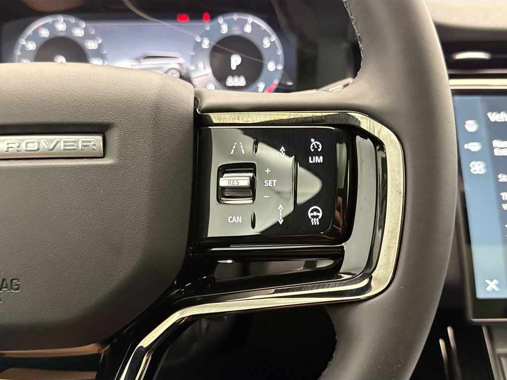 Thumbnail: 2025 Land Rover Range Rover Evoque - 12