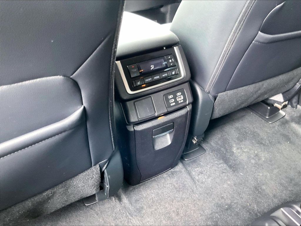 2023 Subaru Ascent — photo 28