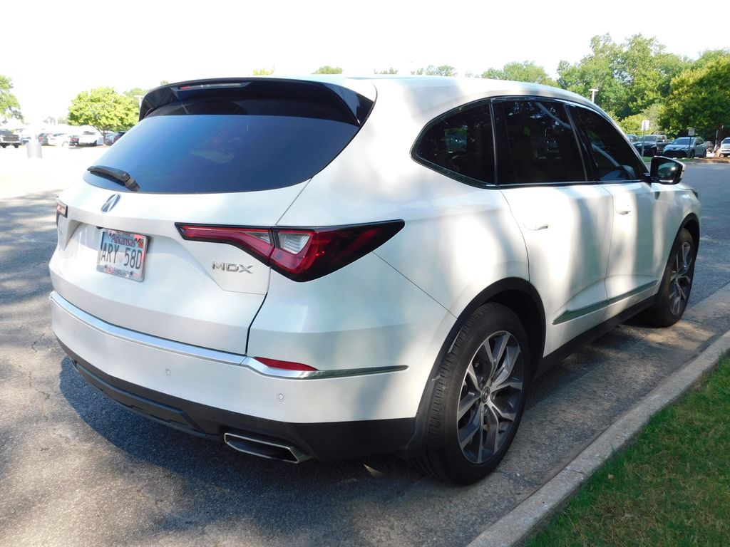 Thumbnail: 2023 Acura MDX - 4
