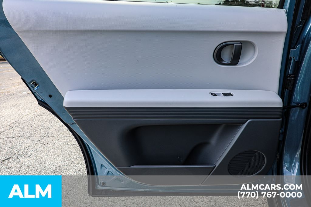 Used 2025 Blue Hyundai SEL image 50