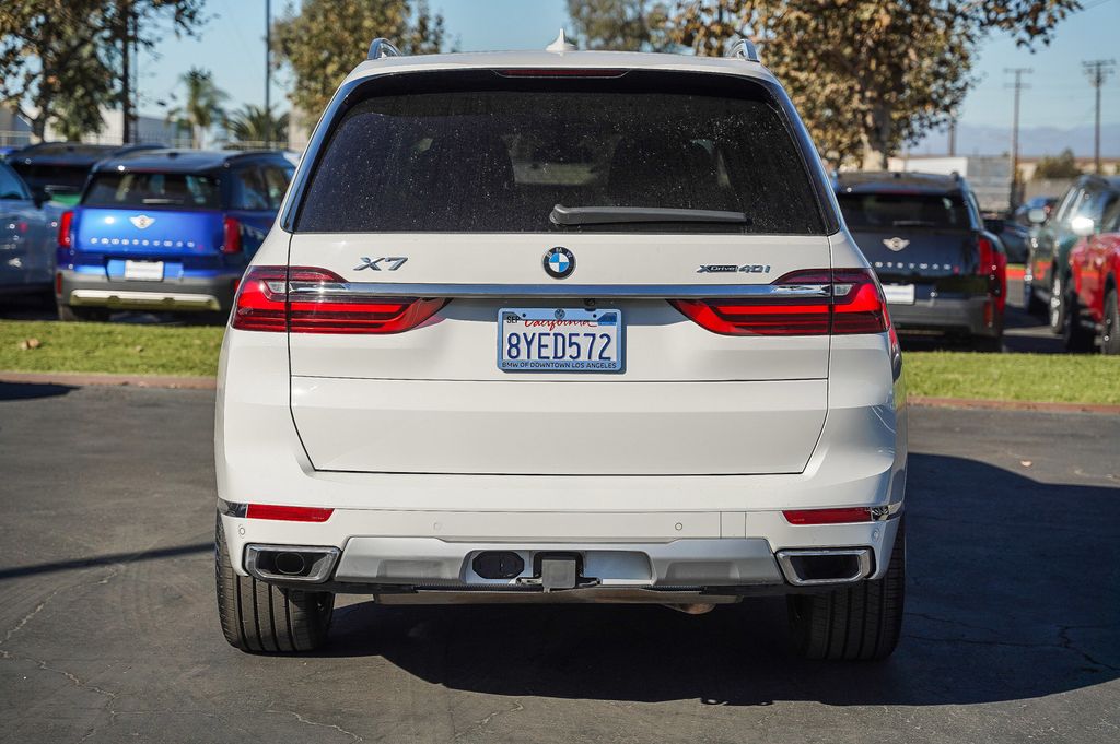 2022 BMW X7 xDrive40i 7