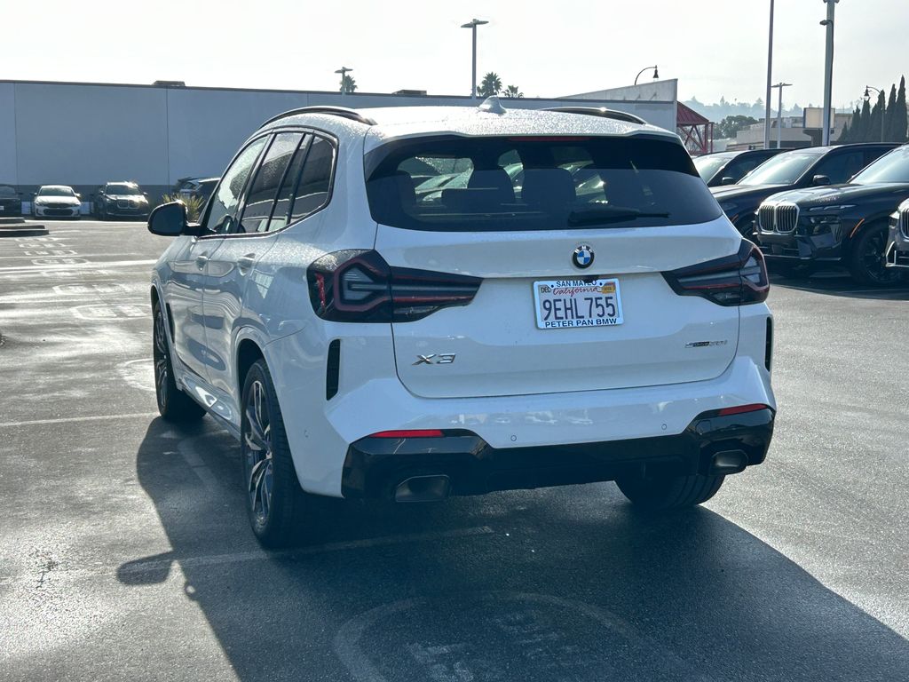Thumbnail: 2023 BMW X3 - 3