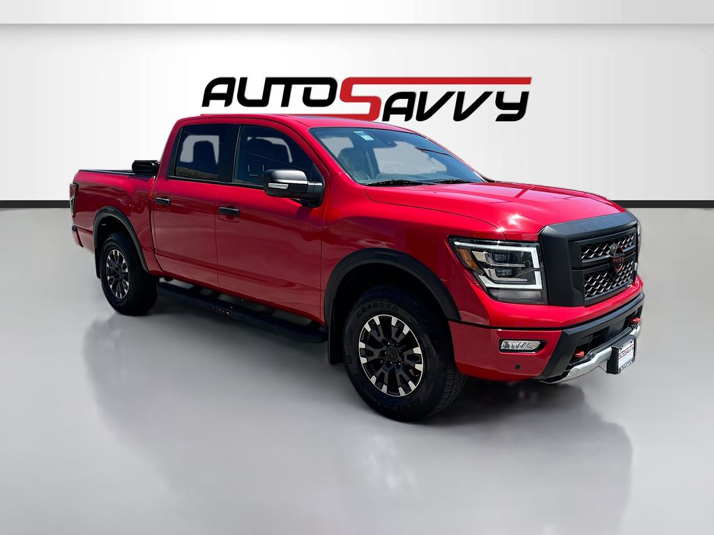 2024 Nissan Titan PRO-4X 4X4 Crew Cab's photo