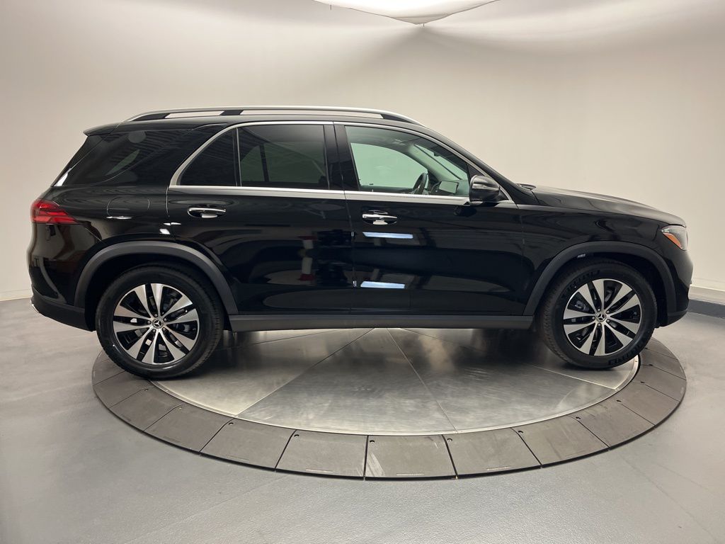 Thumbnail: 2026 Mercedes-Benz GLE - 8