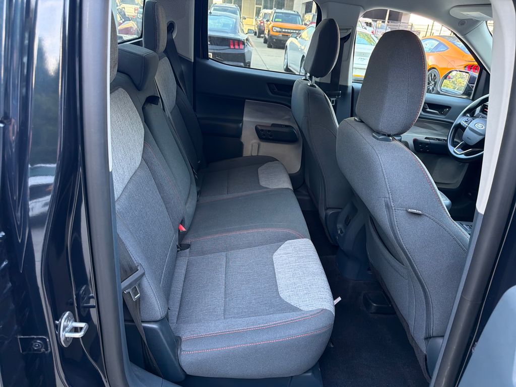 Certified Used 2022 Blue Ford XLT image 28