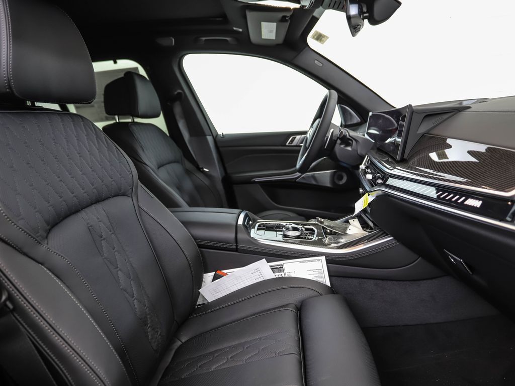 Thumbnail: 2026 BMW X5 - 30