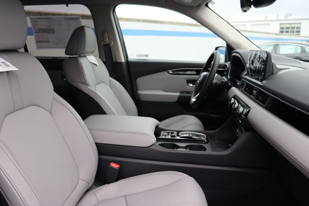 2025 Honda Pilot EX-L 23