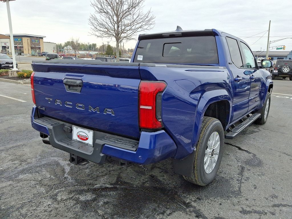 2024 Toyota Tacoma SR5 4