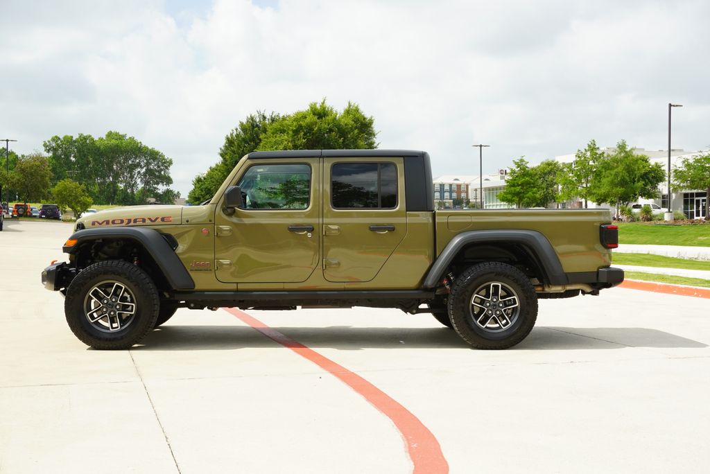 Used Car 2025 Jeep Gladiator  Mojave For Sale Under $50,000 In Weatherford, Texas