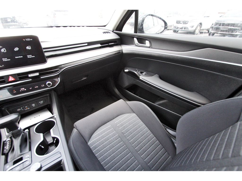 New 2026 Kia K5 Sedan