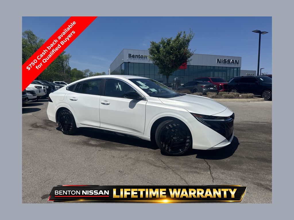 Aspen White Tricoat 2026 Nissan Sentra Sedan Front-Wheel Drive Continuously Variable Transmission