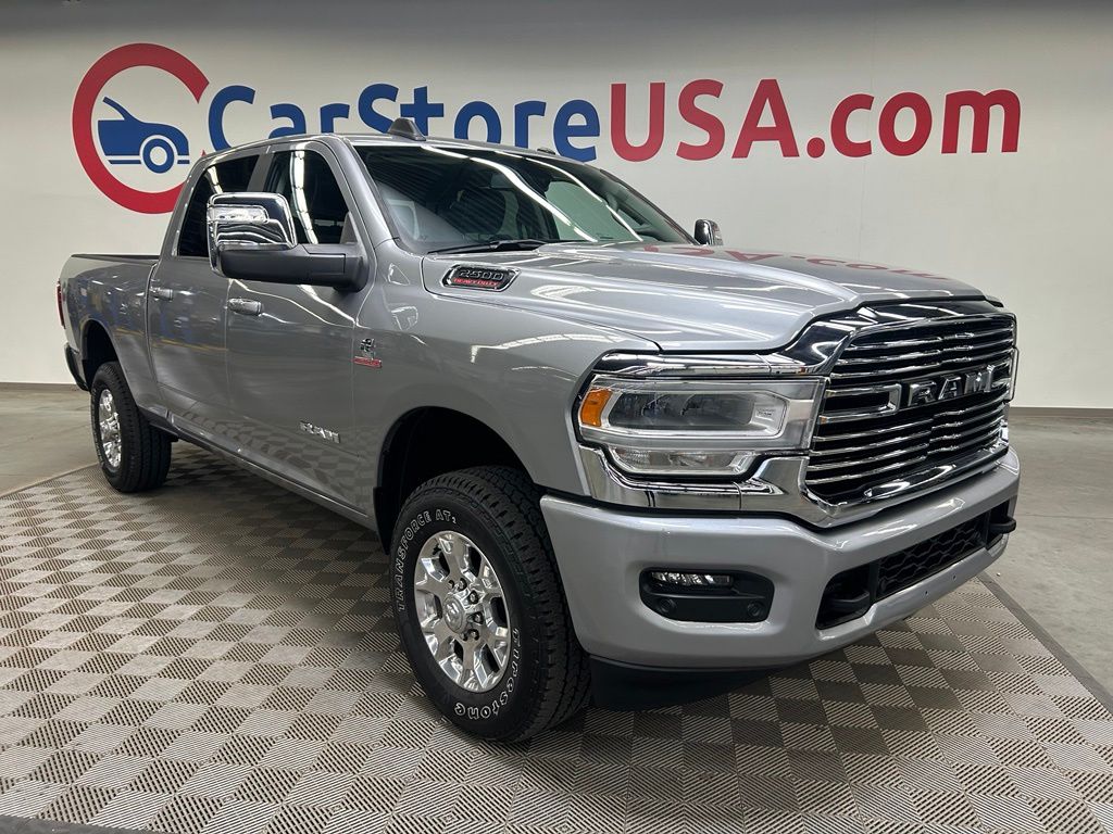 Billet Silver Metallic Clearcoat 2024 RAM 2500 Pickup Truck Four-Wheel Drive 6-Speed Automatic