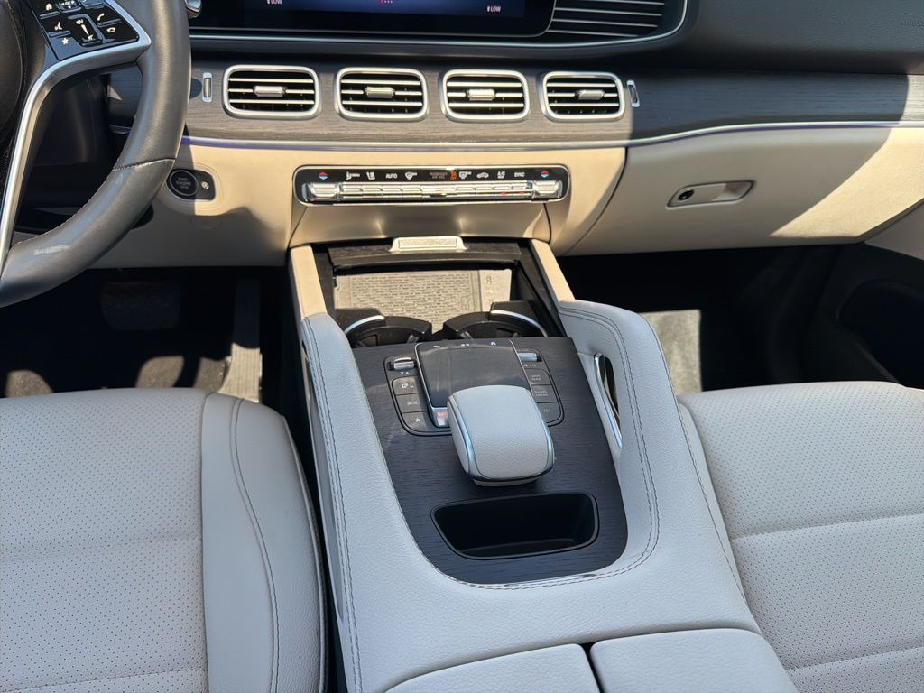 Thumbnail: 2024 Mercedes-Benz GLE - 16