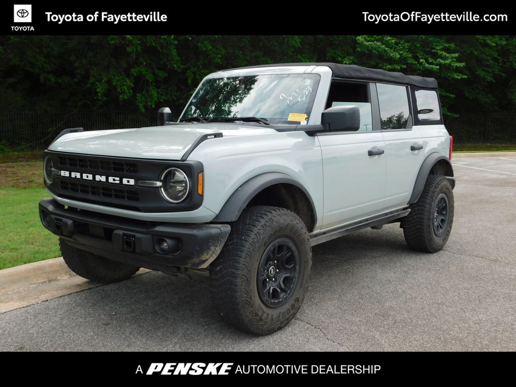 2022 Ford Bronco Black Diamond -
                Fayetteville, AR
