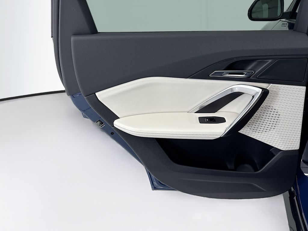 Thumbnail: 2026 BMW X1 - 25