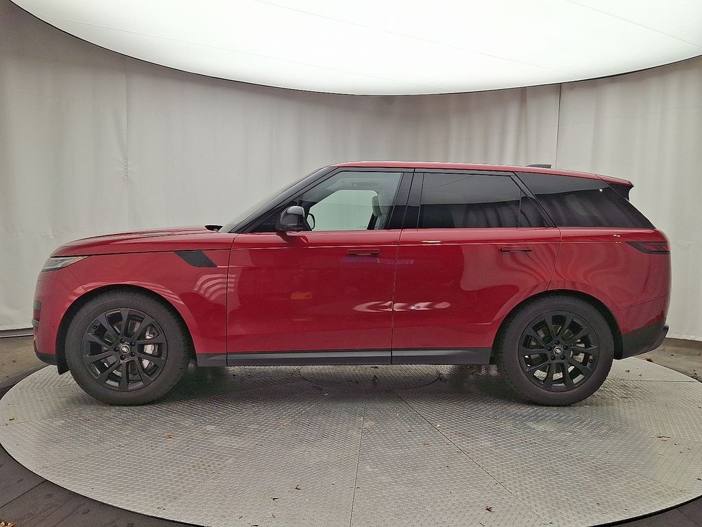 Thumbnail: 2023 Land Rover Range Rover Sport - 7