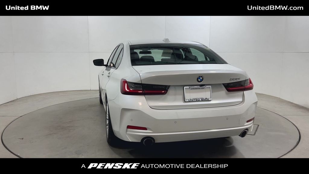 Thumbnail: 2023 BMW 3 Series - 7