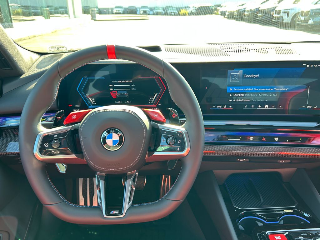 Thumbnail: 2026 BMW M5 - 17