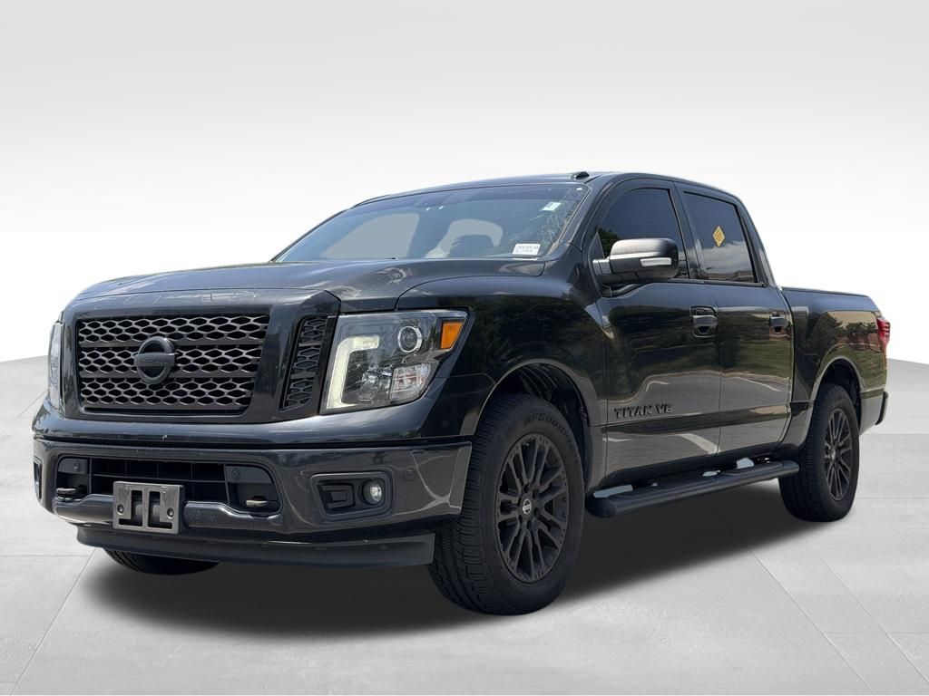 2018 Nissan TITAN SV