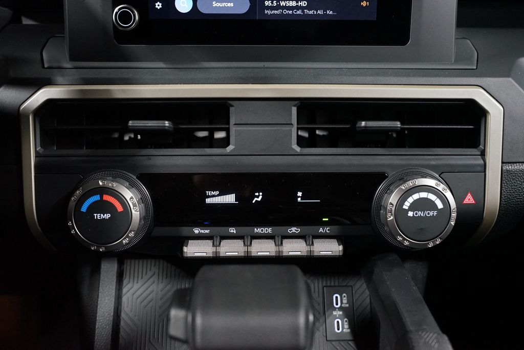 Thumbnail: 2025 Toyota Tacoma - 21