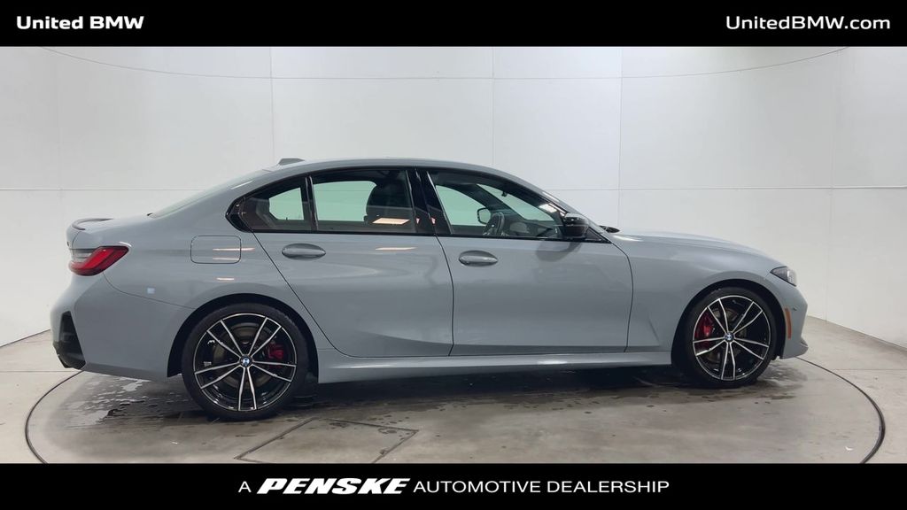 Thumbnail: 2023 BMW 3 Series - 9